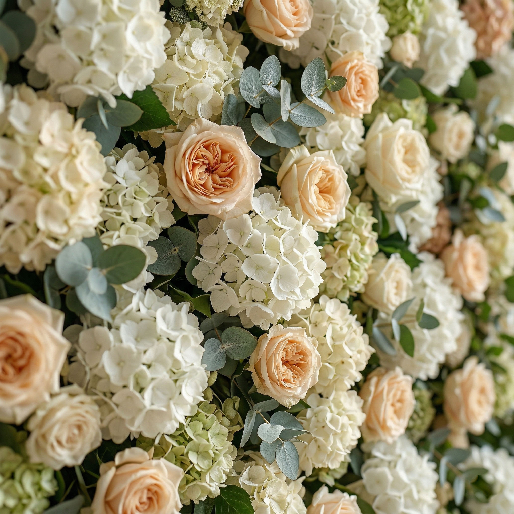 Ivory Bloom flower wall — view 2